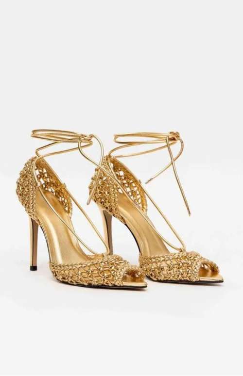 HIGH-HEEL SANDAL WITH WOVEN DETAIL