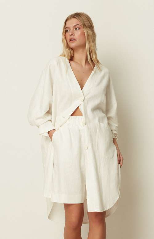 ELASTIC WAIST SHORTS