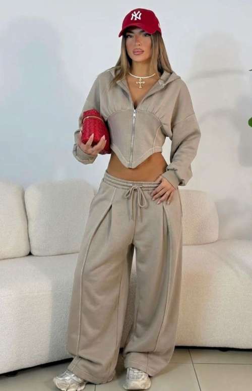 CO-ORD TRACKSUIT | CROP JACKET & SWEATPANTS