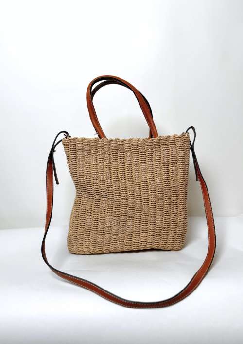 STRAW BAG WITH LEATHER HANDLE & STRAP