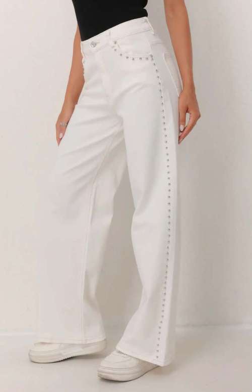 DENIM TROUSERS WITH METALLIC DETAIL