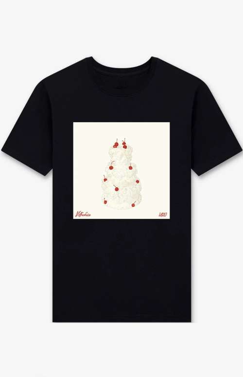 T-SHIRT WITH SHORT SLEEVES