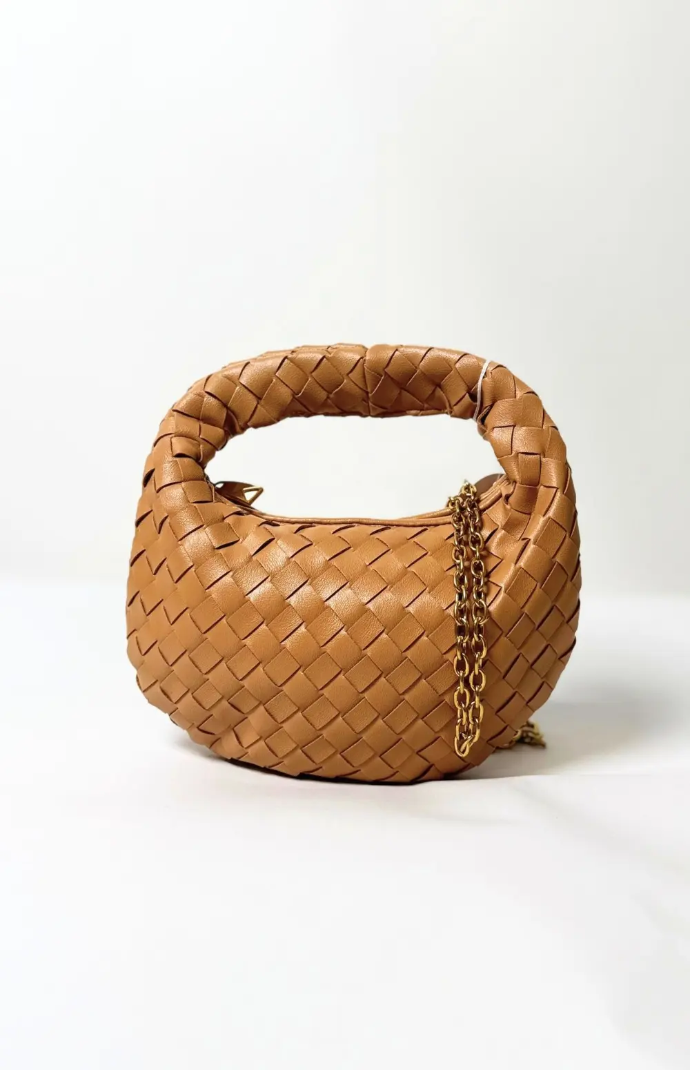 WOVEN SMALL HAND BAG