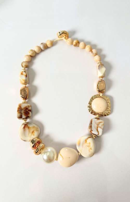 CHUNKY SUMMER NECKLACE