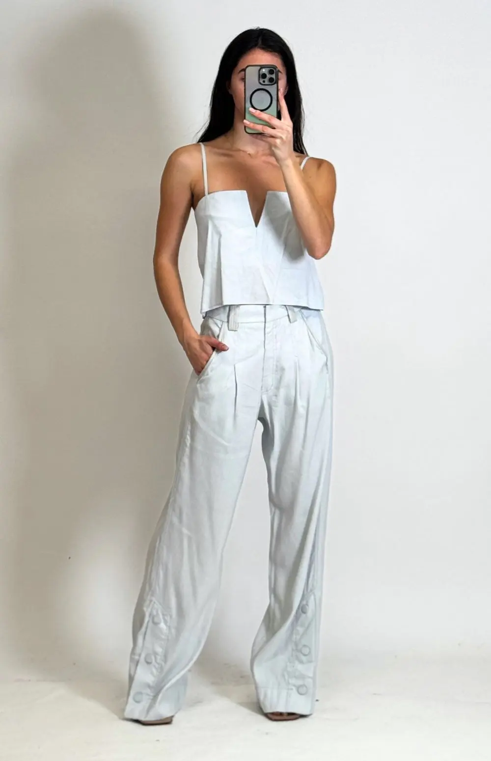 CO-ORD LINEN | V-NECK TOP & PANTS