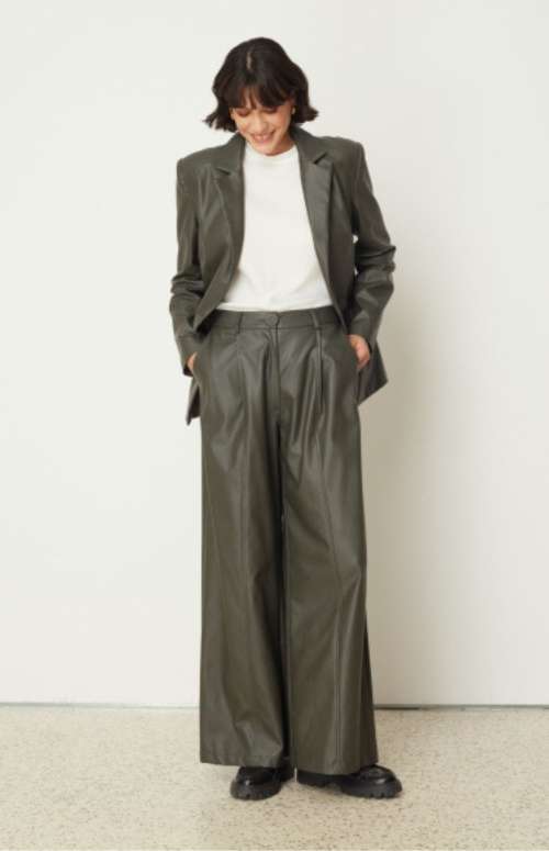LEATHER LOOK PANTS | KHAKI