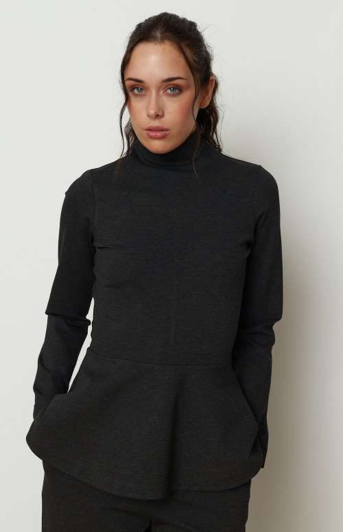 SHAPE BLOUSE