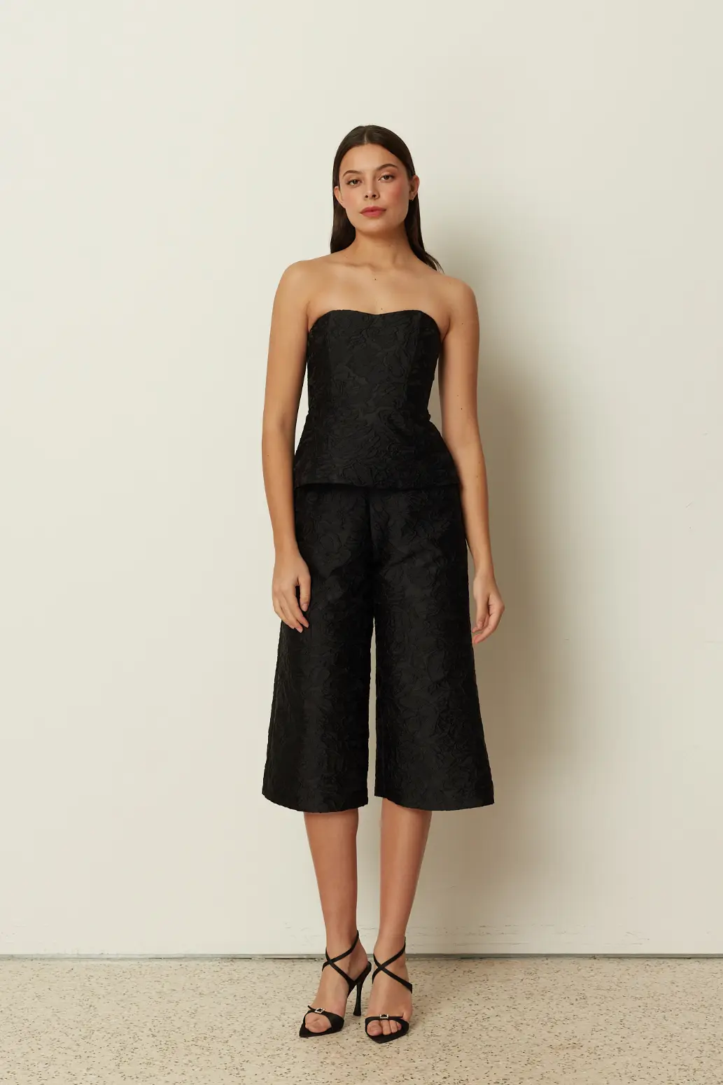 TEXTURED ZIP CULOTTES