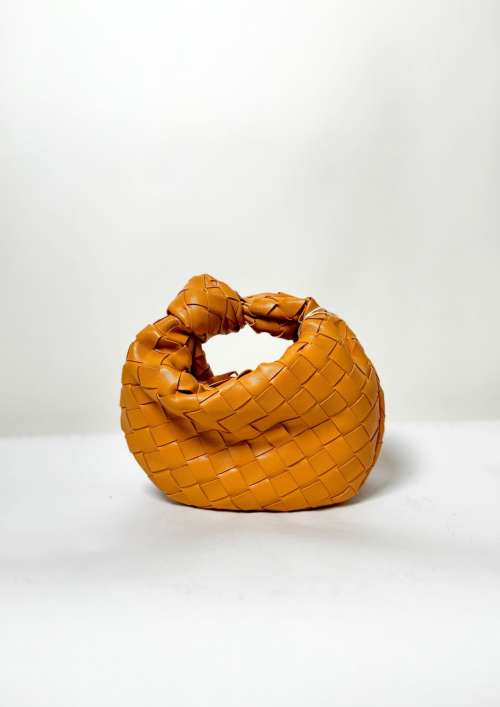 WOVEN SMALL HANDBAG | MUSTARD