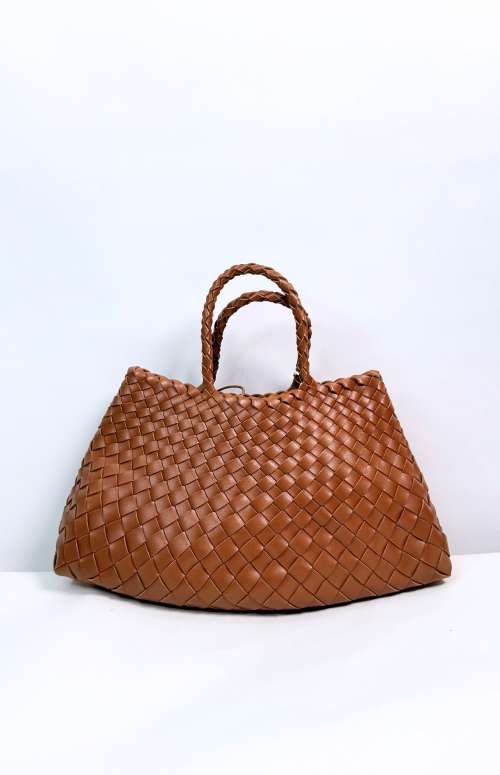 WOVEN HAND BAG | WARM BROWN