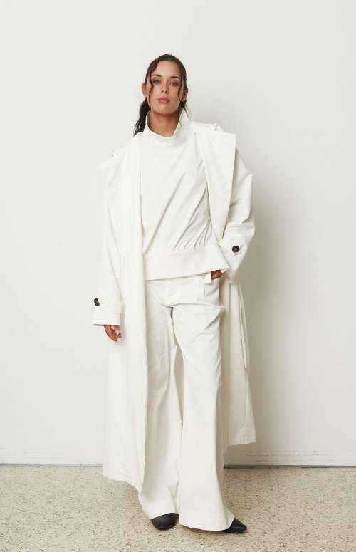 LINEAR COAT