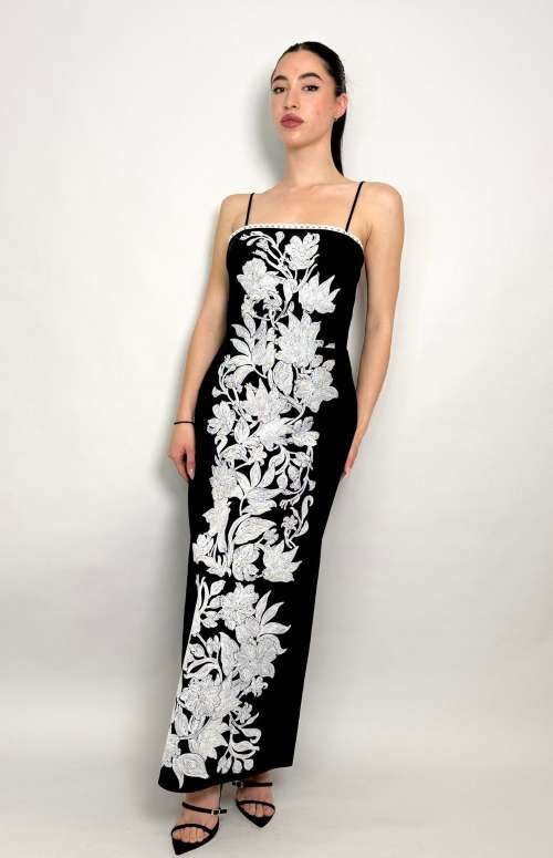 EMBROIDERED MAXI DRESS