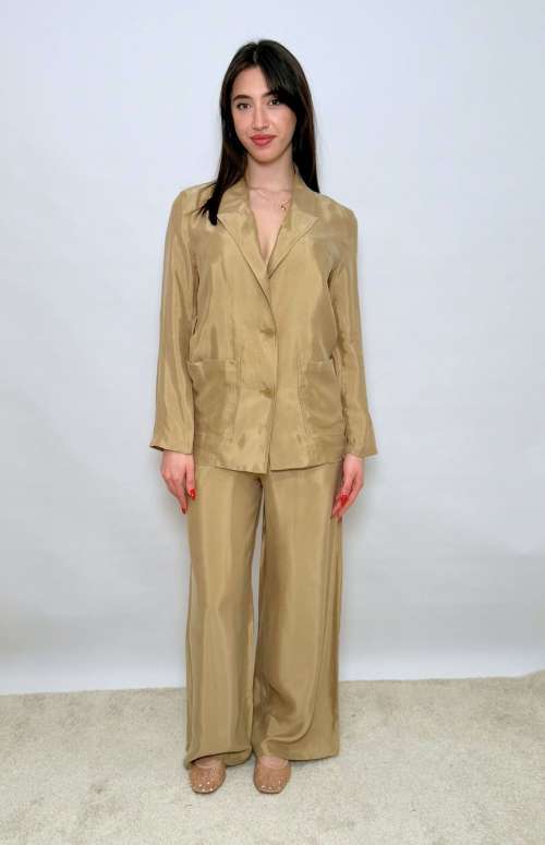 CO-ORD FLOWING BLAZER & PANTS