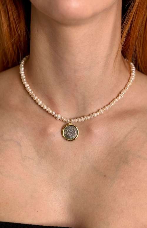 FRESH WATER PEARL NECKLACE WITH LARGE PHAISTOS DISC