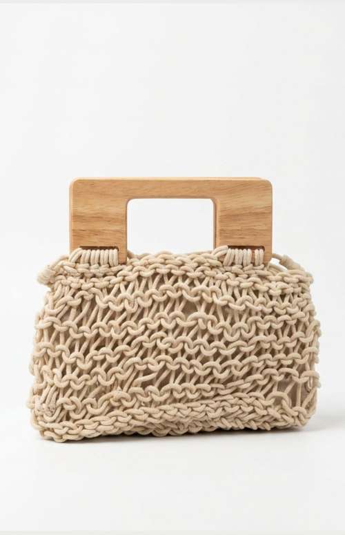 CROCHET LOOK BAG WITH WOODEN CLUTCH
