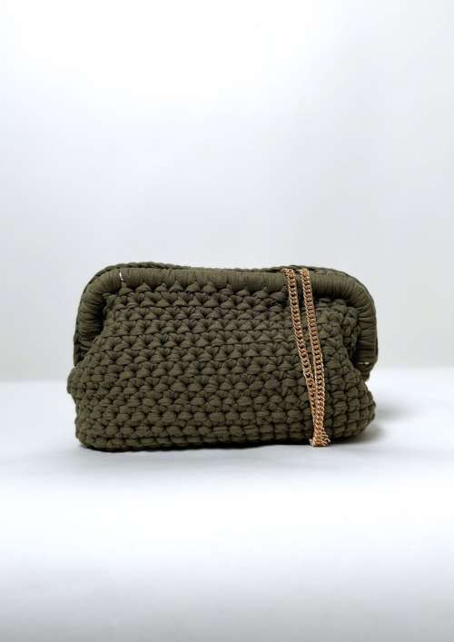 CROCHET LOOK CLUTCH BAG