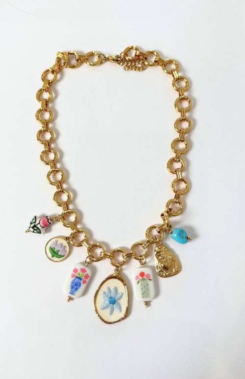 SUMMER NECKLACE WITH CHARMS