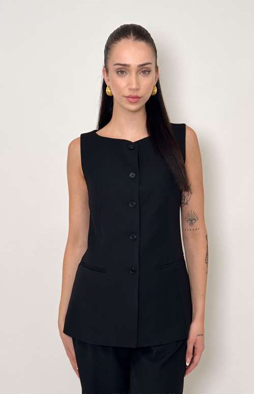 SLEEVELESS VEST | BLACK