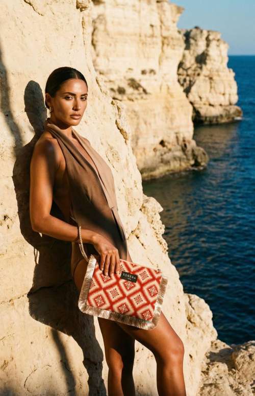 JUICY CLUTCH KALOKAIRAKI