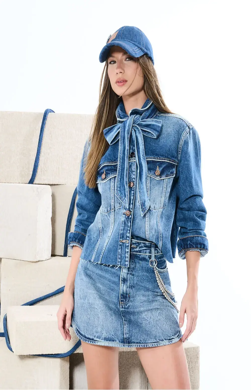 DENIM JACKET