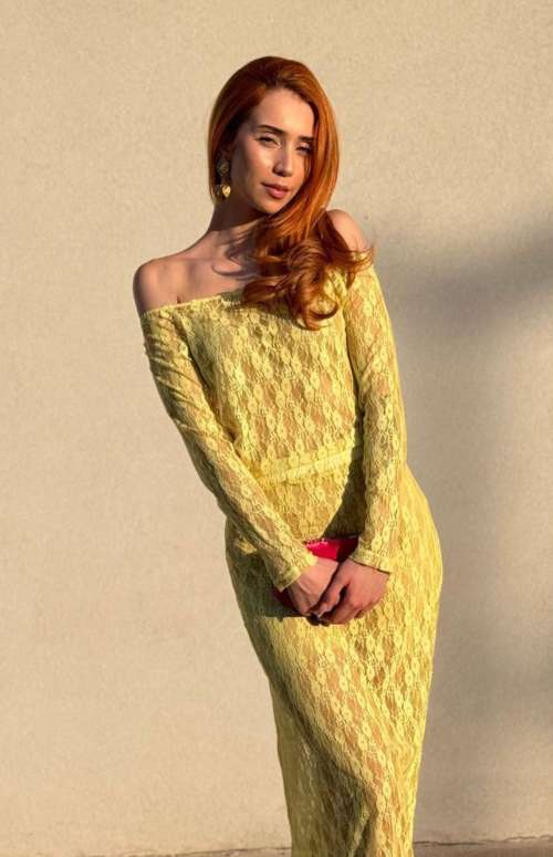 TOP OFF THE SHOULDER LACE YELLOW
