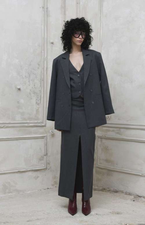 CO-ORD KEEPER | CREP VEST & MAXI SKIRT