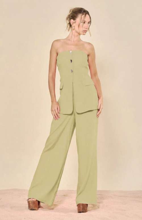STRAPLESS JUMPSUIT