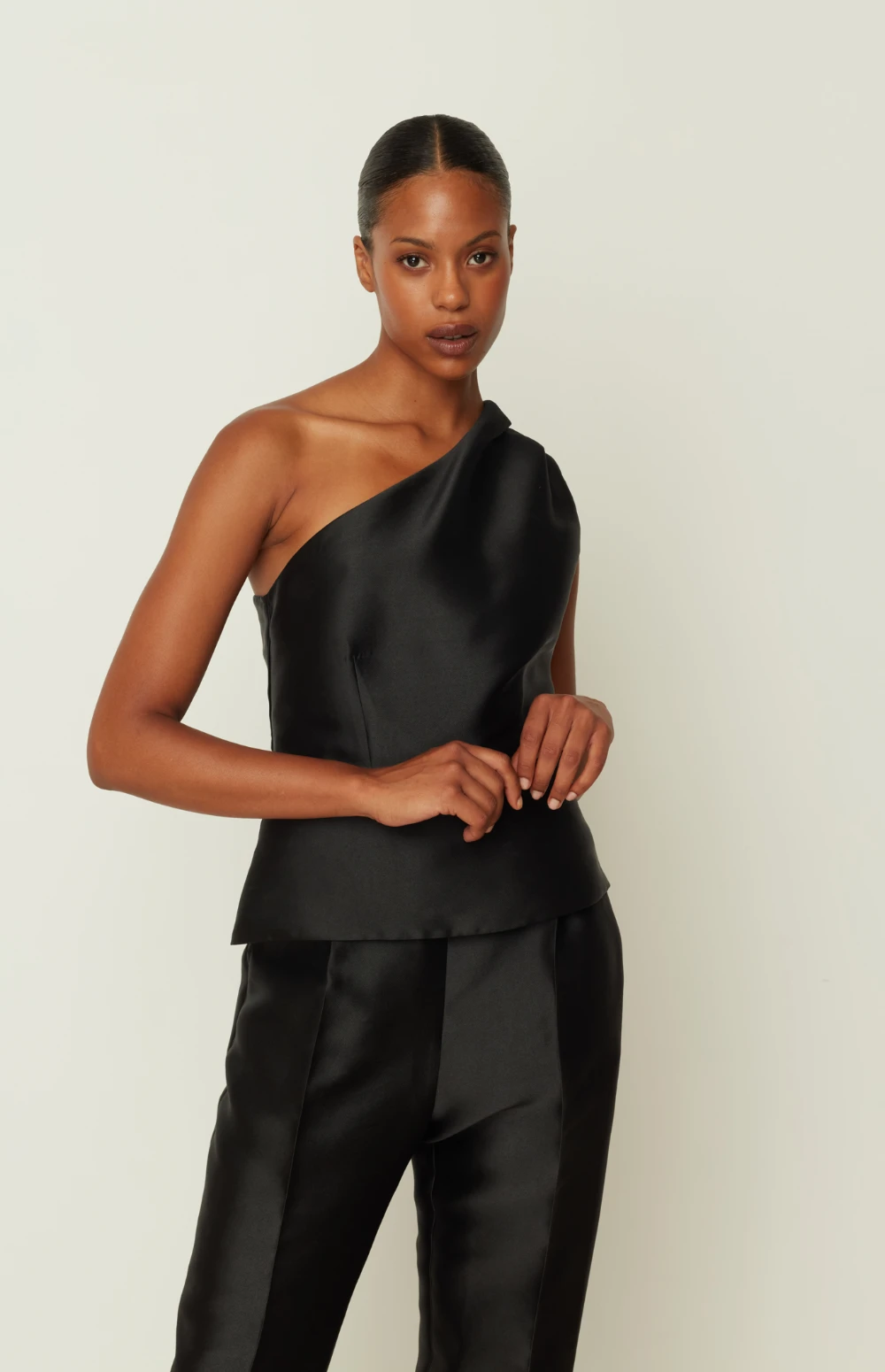 DUCHESS ONE SHOULDER TOP