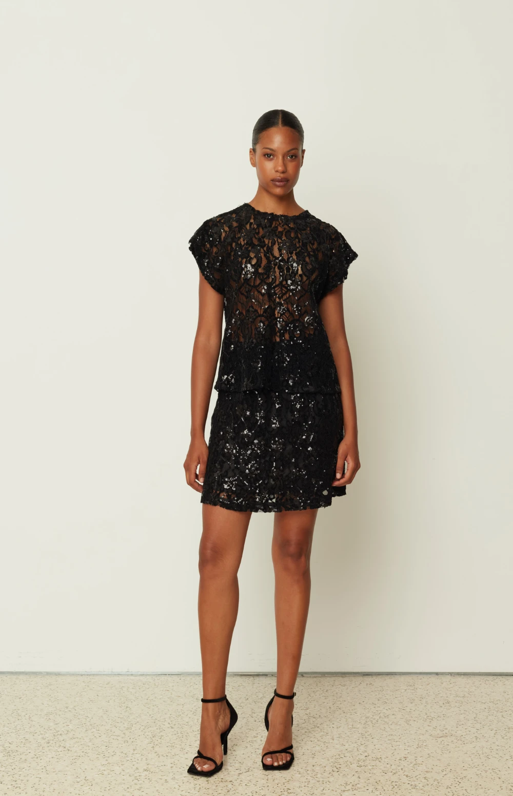 LACE SKIRT