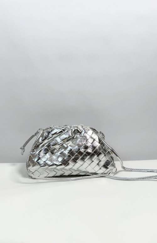 WOVEN CROSS BODY BAG