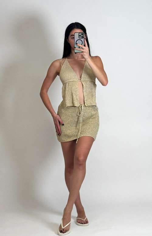 CO-ORD KNIT HALTER TOP & MINI SKIRT