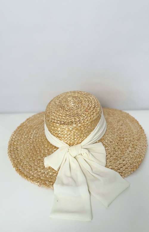 STRAW SUN HAT WITH BOW