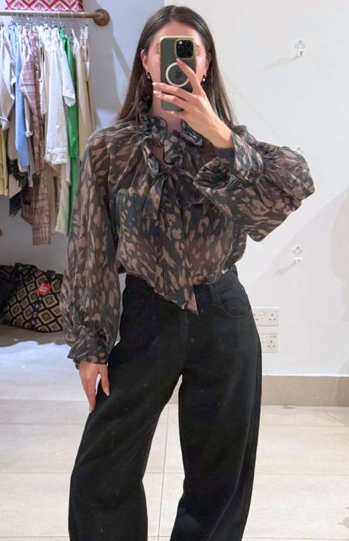 PRINTED SHEER BLOUSE