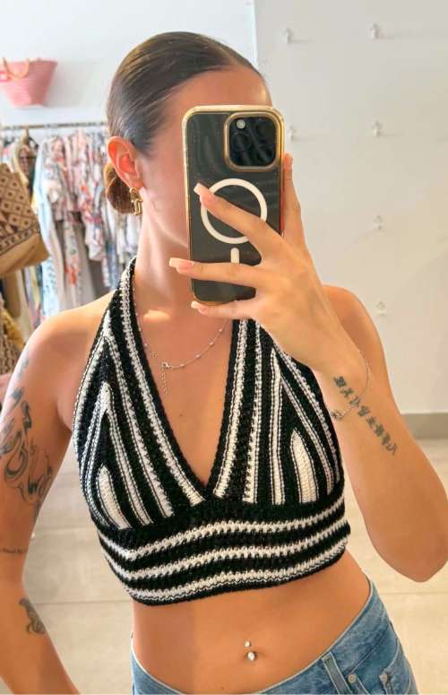 KNIT CROP TOP - STRIPED