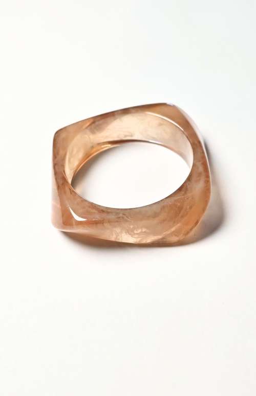 AMBER MARBLE-EFFECT BANGLE