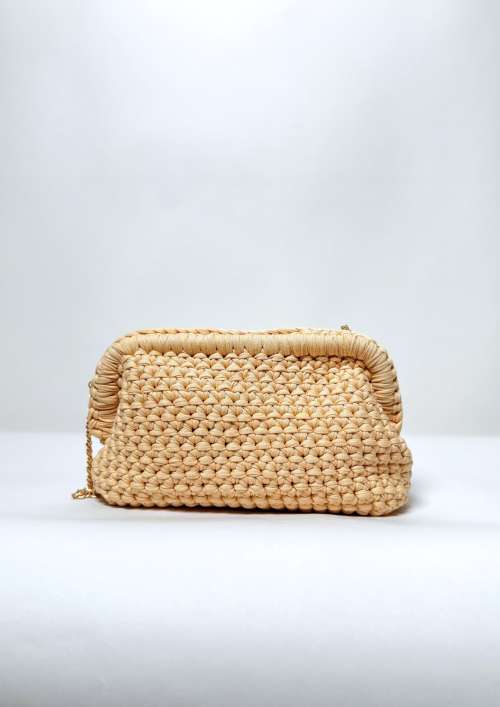 CROCHET LOOK CLUTCH BAG