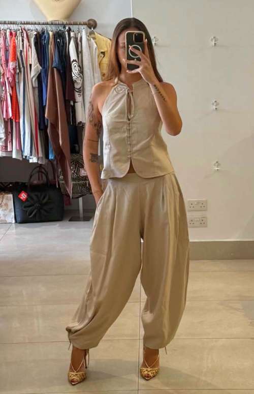 CO-ORD HALTER NECK TOP & BALLOON TROUSERS