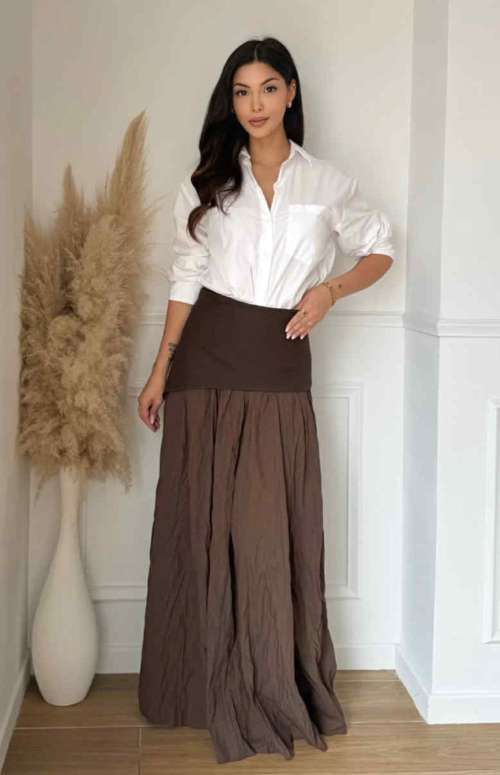 ASYMMETRIC DESIGN PLEATED SKIRT