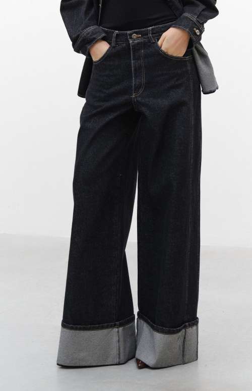 JEANS WITH TURN UP | BLACK