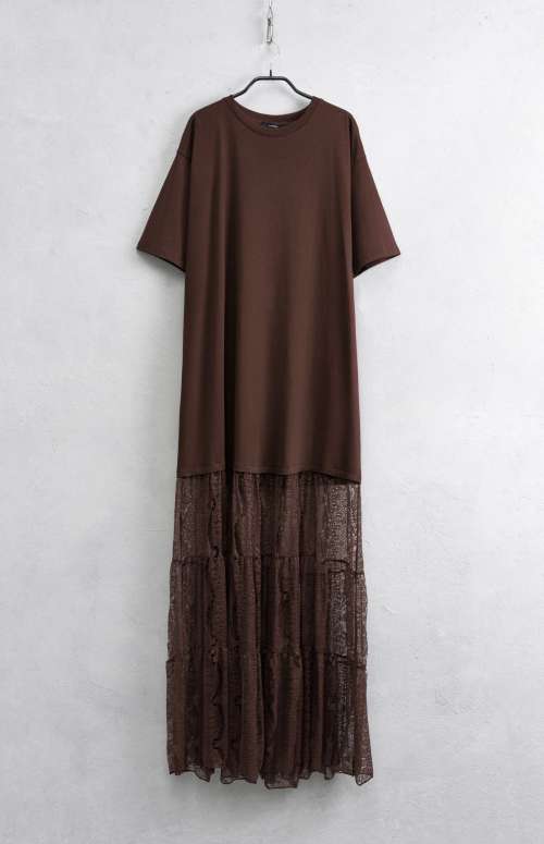 LONG DRESS WITH LACE BOTTOM