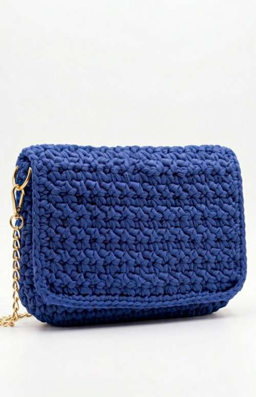CROCHET CLUTCH