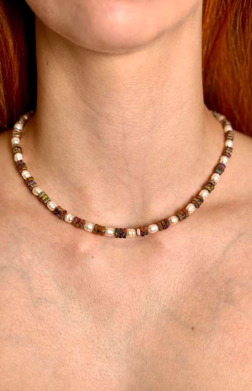 FRESH WATER PEARL BEADED NECKLACE