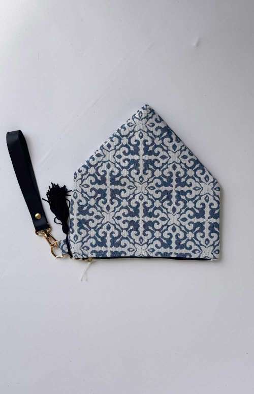 TRIANGLE MINI BAG WITH LEATHER HANDLE