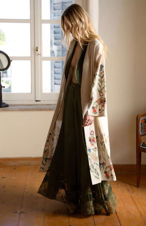 DESTINATION KIMONO| FLORAL SATIN EMBELLISHED
