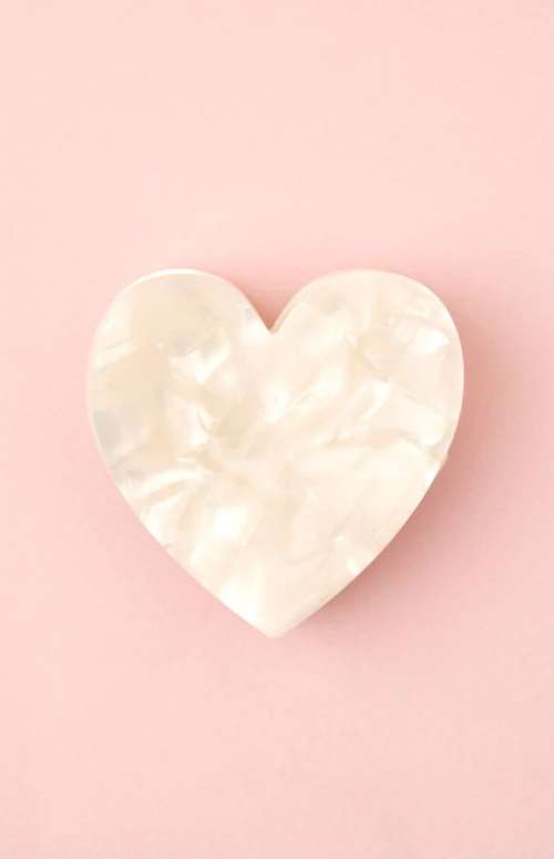 HEART HAIR CLAW