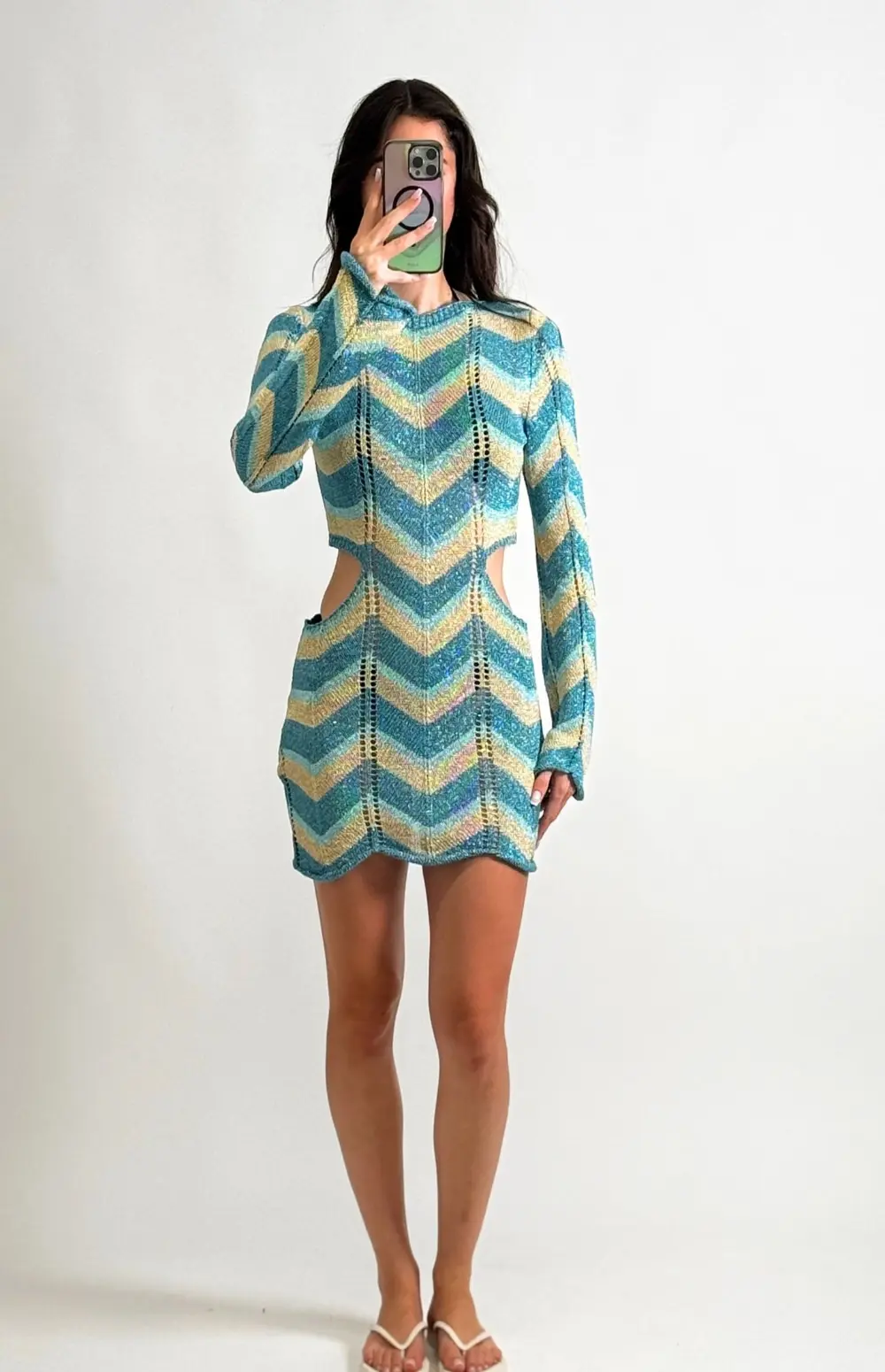 KNIT LONG SLEEVE DRESS WITH CUT OUTS