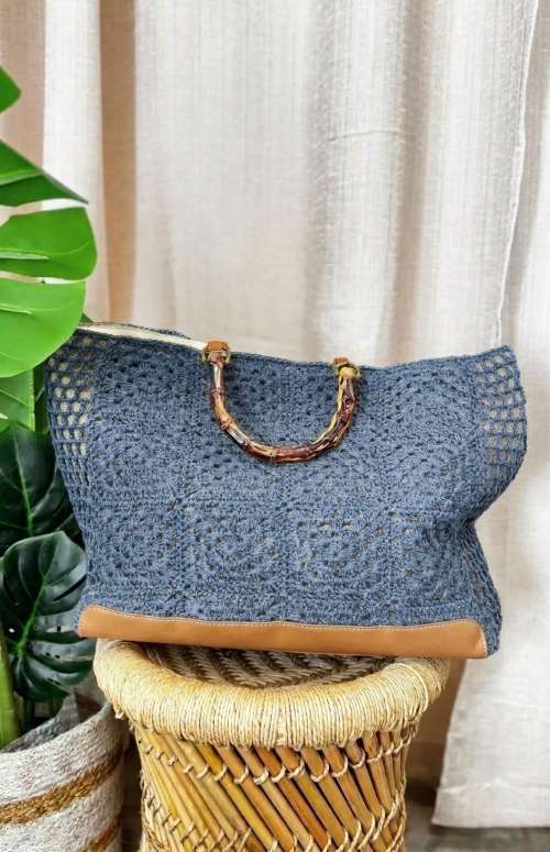 CROCHET LOOK BEACH BAG
