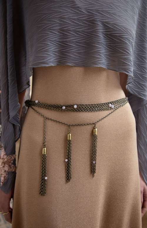 VALENTO CHAIN BELT | LAYERED METALLIC TASSEL CHAIN