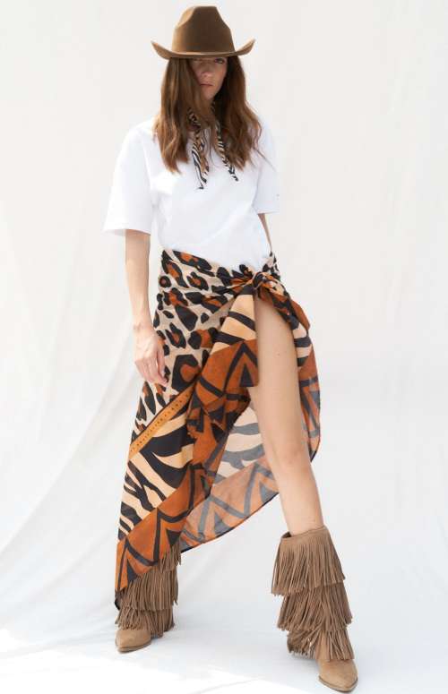 PAREO WITH ANIMAL PRINT