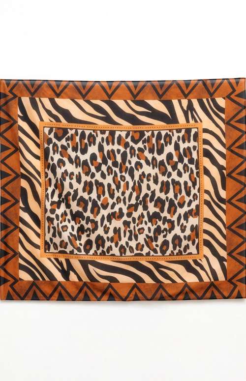 PAREO WITH ANIMAL PRINT